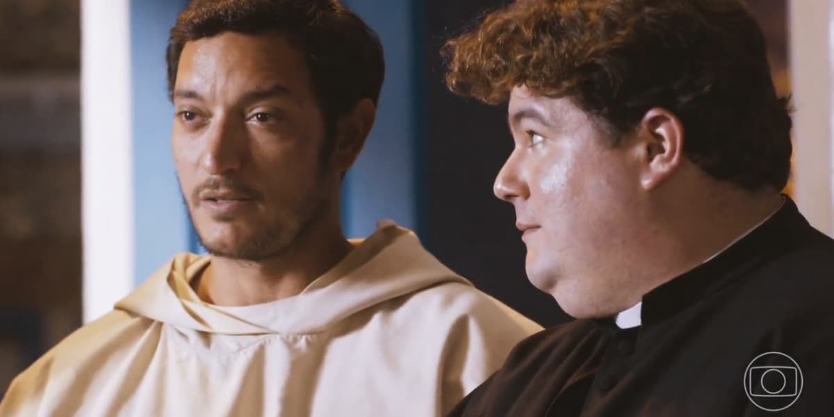 Frei João com Papinha na novela Amor Perfeito Frei João com Papinha na novela Amor Perfeito