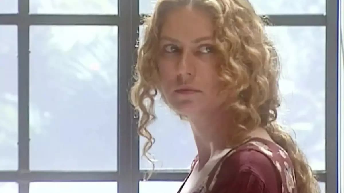 http://tvfoco.uai.com.br/wp-content/uploads/2015/05/Daniela-Mercury.jpg