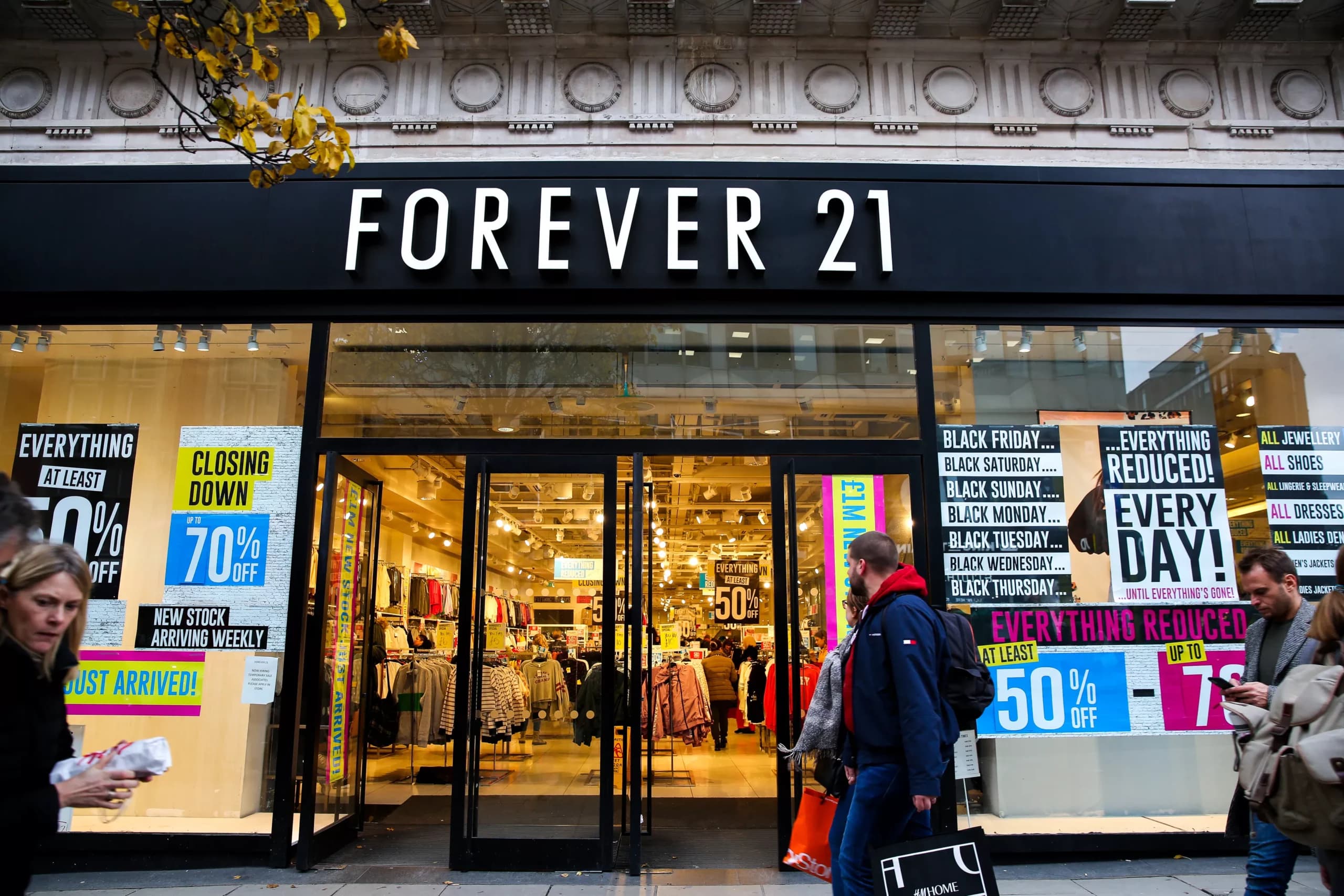 Forever 21, a famosa marca de roupas que faliu no Brasil (Foto: Reprodução) Forever 21, a famosa marca de roupas que faliu no Brasil (Foto: Reprodução)