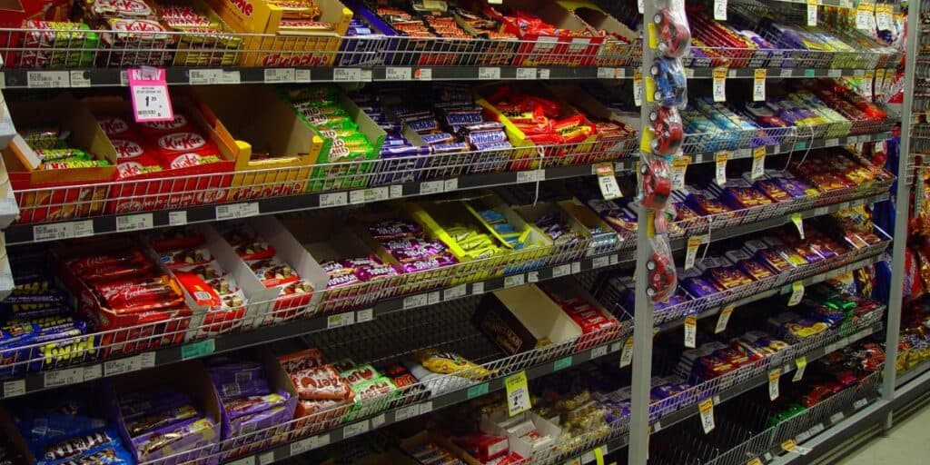 Falência decretada e extinção: 5 chocolates que você amava comprar e comer arrancados de prateleiras