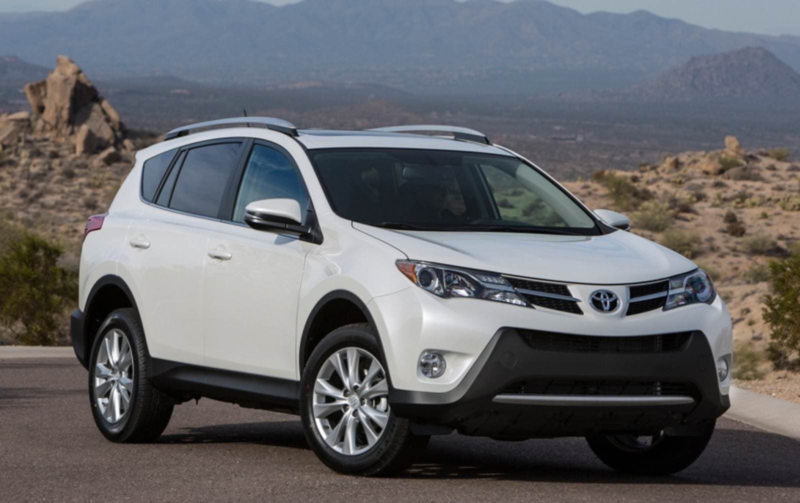 Toyota RAV4 2014 - Foto Reprodução Internet Toyota RAV4 2014 - Foto Reprodução Internet