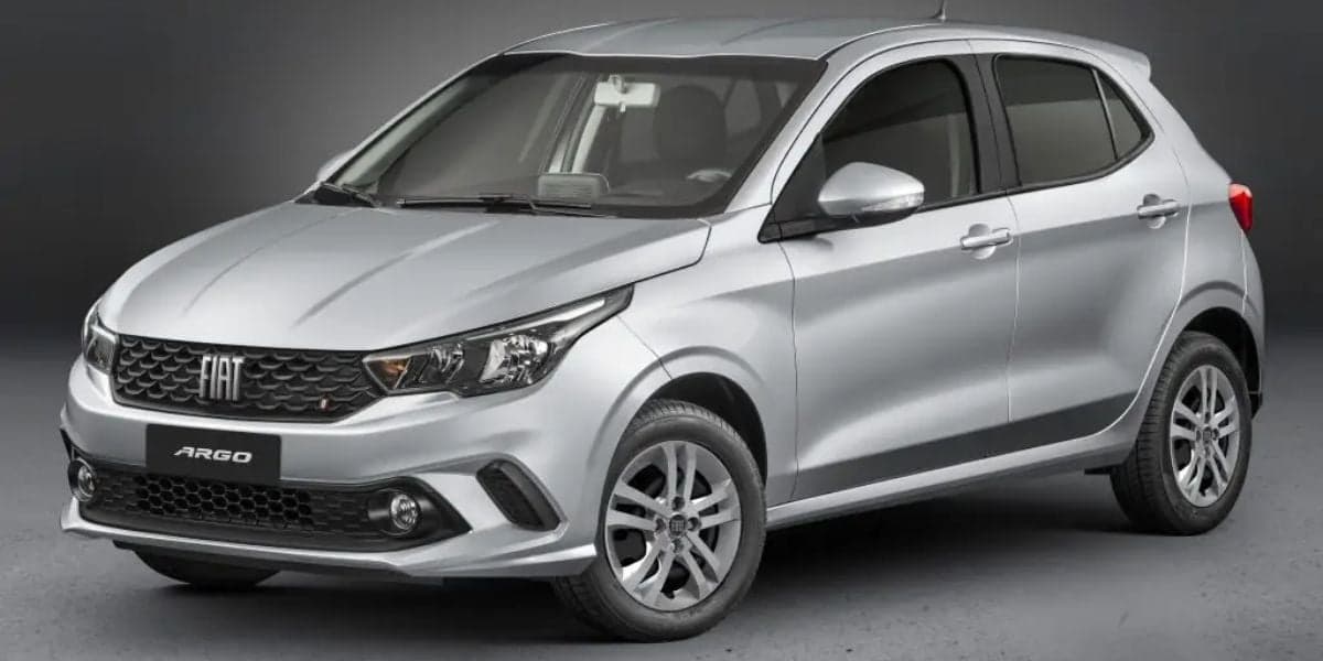 Fiat Argo é o terceiro hatch mais vendido no Brasil (Reprodução: Internet) Fiat Argo é o terceiro hatch mais vendido no Brasil (Reprodução: Internet)