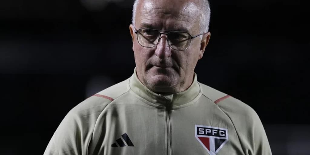 Craque do São Paulo anuncia aposentadoria e choca a torcida: "No ano que vem vou parar''