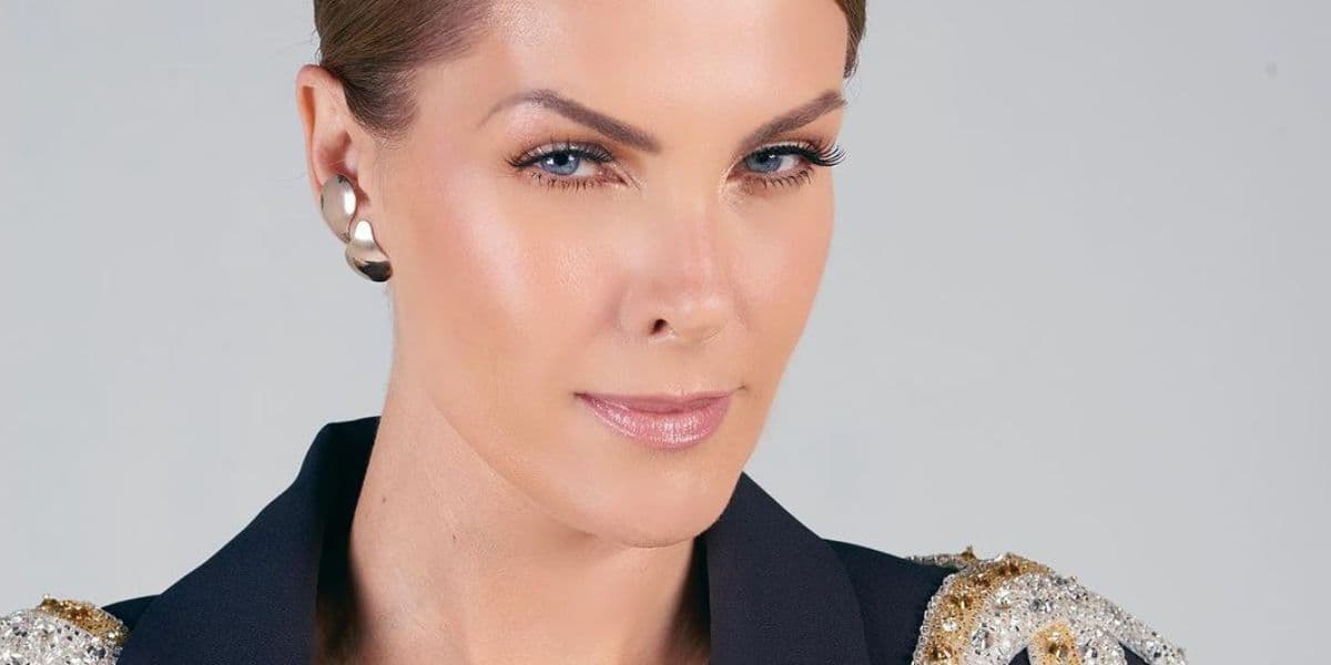 http://tvfoco.uai.com.br/wp-content/uploads/2015/05/Daniela-Mercury.jpg http://tvfoco.uai.com.br/wp-content/uploads/2015/05/Daniela-Mercury.jpg