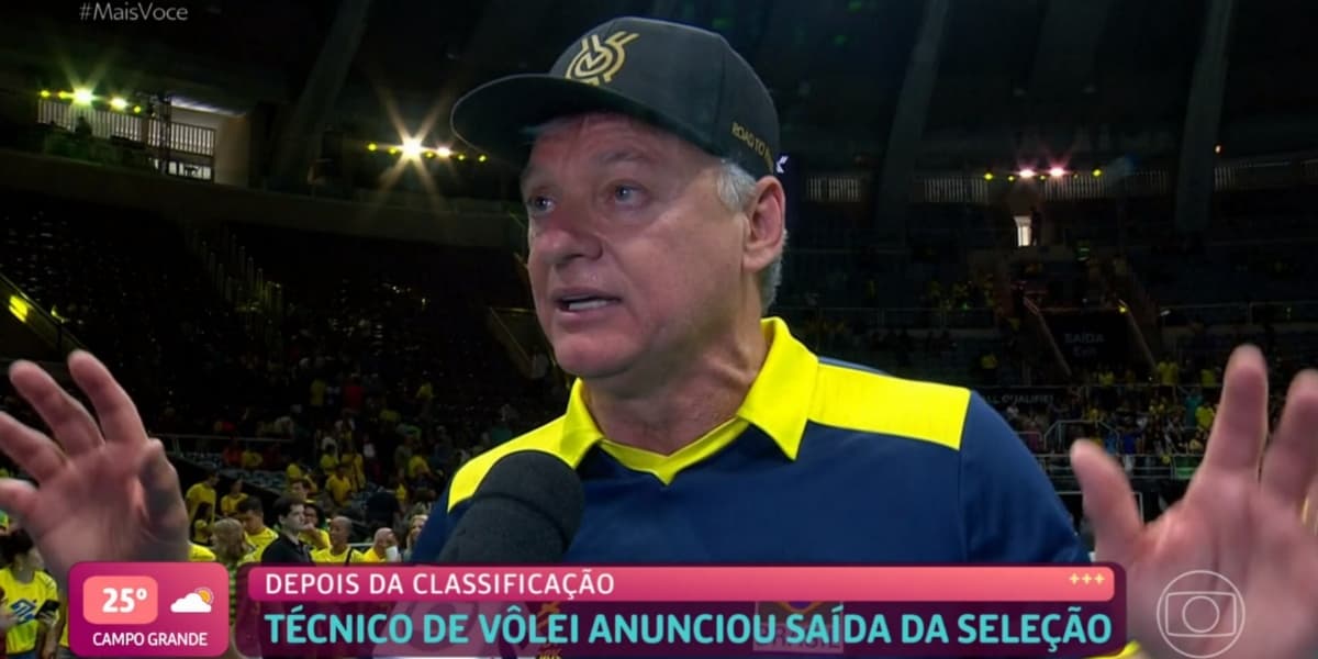 Técnico Renan Dal Zotto pediu demissão Seleção Brasileira Masculina de Vôlei (Foto: Reprodução/TV Globo) Técnico Renan Dal Zotto pediu demissão Seleção Brasileira Masculina de Vôlei (Foto: Reprodução/TV Globo)