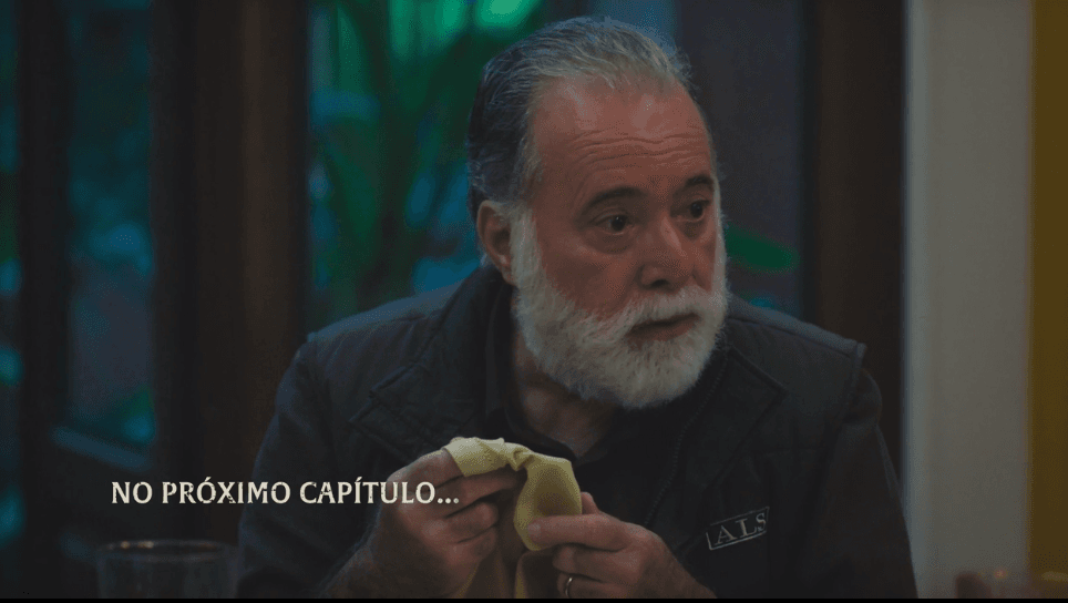 Antônio apresentará quadro de confusão mental durante jantar (Foto Reprodução/Globoplay) Antônio apresentará quadro de confusão mental durante jantar (Foto Reprodução/Globoplay)