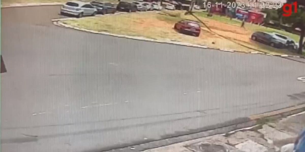 O homem foi morto no canto esquerdo superior da imagem (Reprodução: Internet) O homem foi morto no canto esquerdo superior da imagem (Reprodução: Internet)