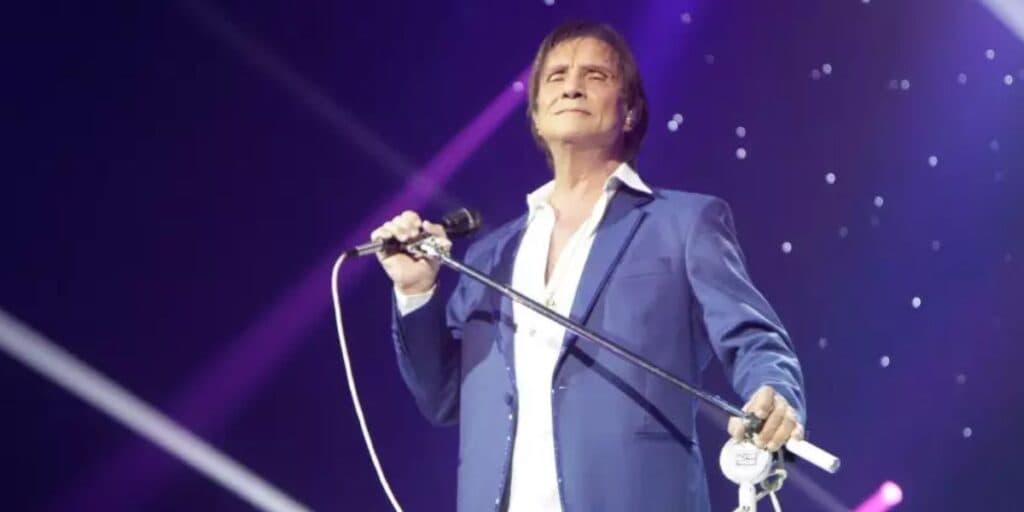 Teste de DNA positivo, exposto por sertanejo e até fuga de Xuxa: As 3 bombas de Roberto Carlos