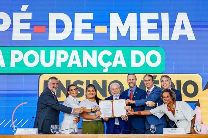 http://tvfoco.uai.com.br/wp-content/uploads/2015/05/Daniela-Mercury.jpg http://tvfoco.uai.com.br/wp-content/uploads/2015/05/Daniela-Mercury.jpg