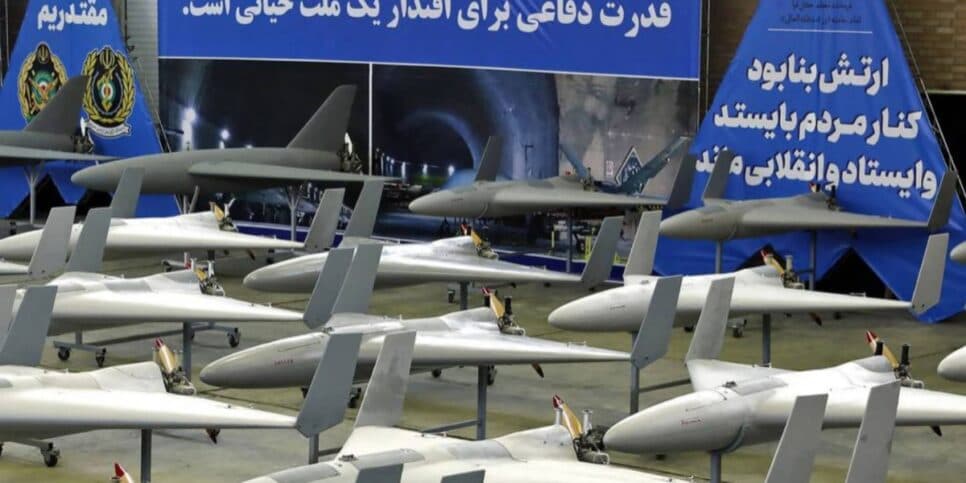Drones de fabricação iraniana - Foto: Exército do Irã via AFP
Drones de fabricação iraniana - Foto: Exército do Irã via AFP