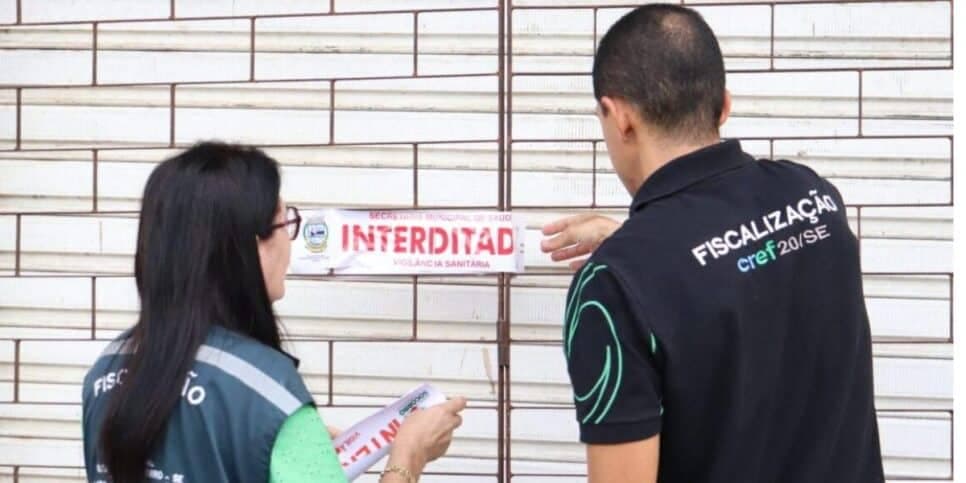 Academia interditada (Foto: Reprodução / Cref20/SE/ F5News) Academia interditada (Foto: Reprodução / Cref20/SE/ F5News)