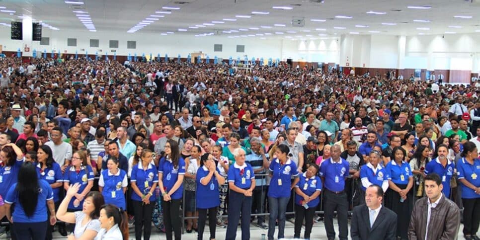 Falência, Igreja Mundial Falência, Igreja Mundial