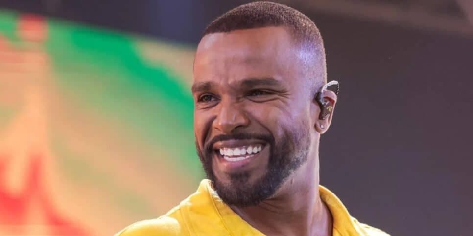 Alexandre Pires é um dos principais cantores do país (Reprodução: Robson Mafra/AGIF/Folhapress) Alexandre Pires é um dos principais cantores do país (Reprodução: Robson Mafra/AGIF/Folhapress)
