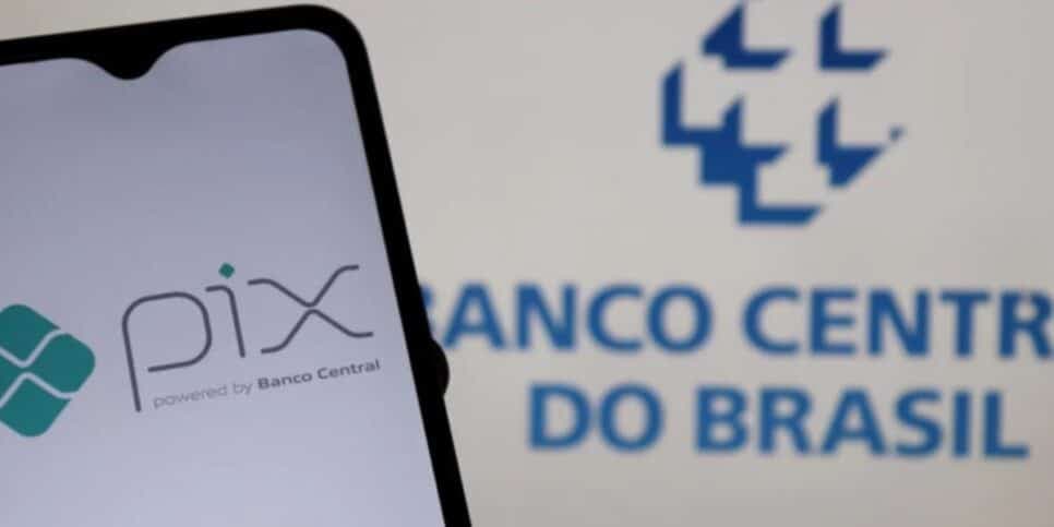 Alerta em todos os bancos: Comunicado desvenda sobre taxação do PIX e fim de mais um serviço do Banco Central