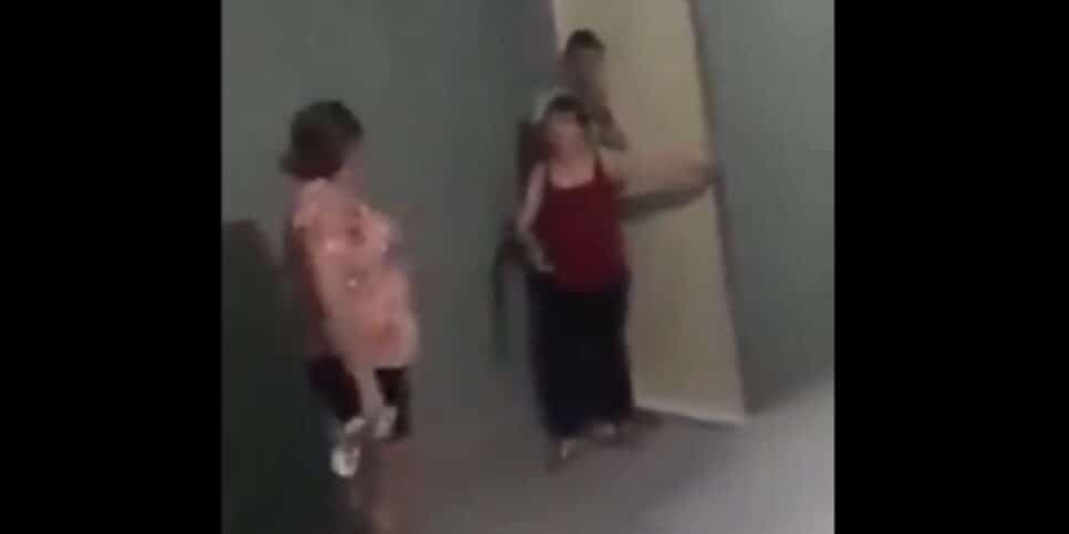 Pastor evangélico é pego no motel com a sogra pela esposa e baixaria toma conta (Foto: Divulgação) Pastor evangélico é pego no motel com a sogra pela esposa e baixaria toma conta (Foto: Divulgação)