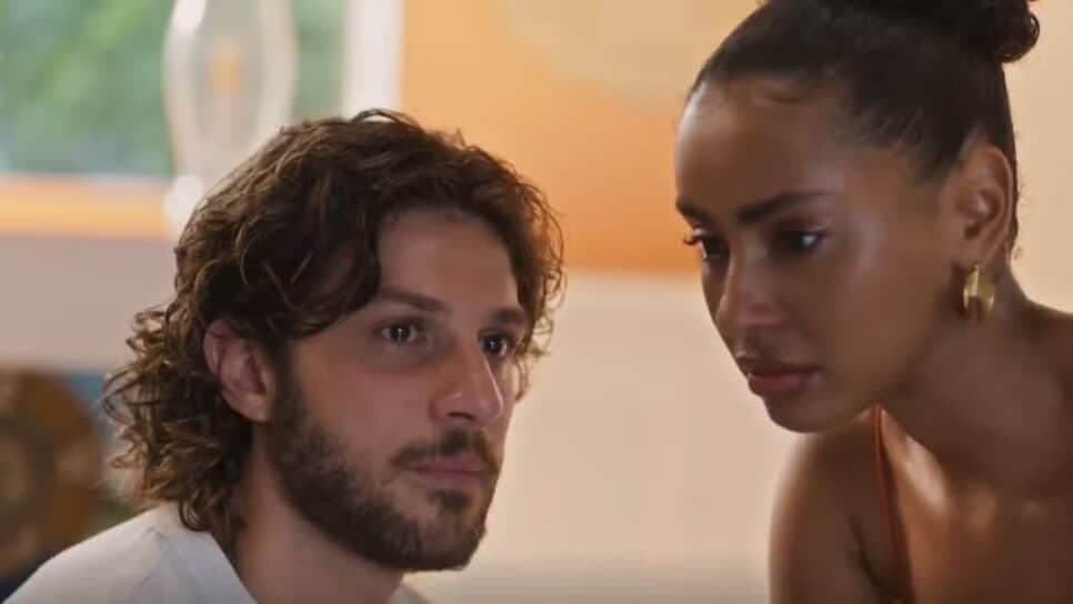 Viola descobre toda verdade sobre acordo de Luma e Mavi (Foto: Reprodução/ TV Globoplay) Viola descobre toda verdade sobre acordo de Luma e Mavi (Foto: Reprodução/ TV Globoplay)