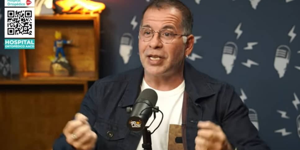 O famoso ex-ator da Globo falou sobre como foi o seu teste na emissora carioca (Foto: Reprodução/Youtube) O famoso ex-ator da Globo falou sobre como foi o seu teste na emissora carioca (Foto: Reprodução/Youtube)