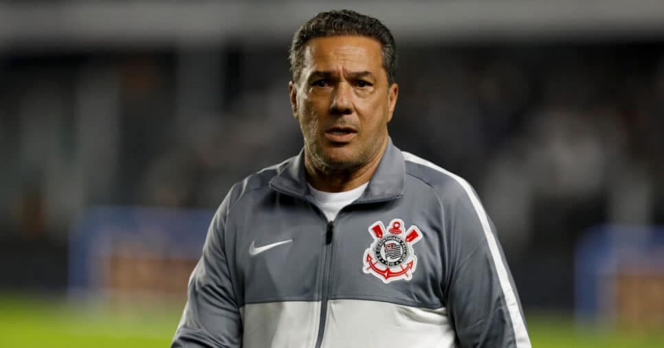 Vanderlei luxemburgo como técnico do Corinthians (Reprodução - Internet) Vanderlei luxemburgo como técnico do Corinthians (Reprodução - Internet)