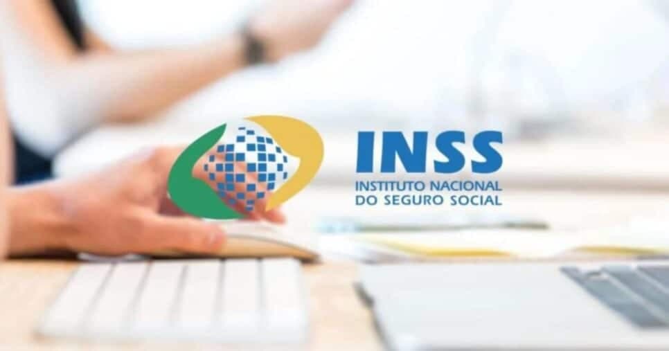 Alerta aos aposentados do INSS: Aumento do benefício chega voando em 2025 e é maior do que o imaginado