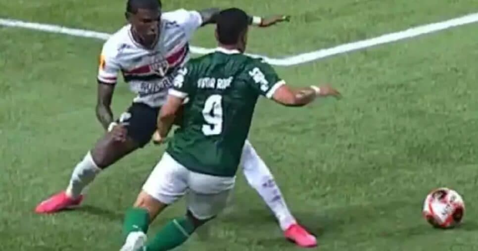 São Paulo e Palmeiras em campo - (Foto: Divulgação) São Paulo e Palmeiras em campo - (Foto: Divulgação)