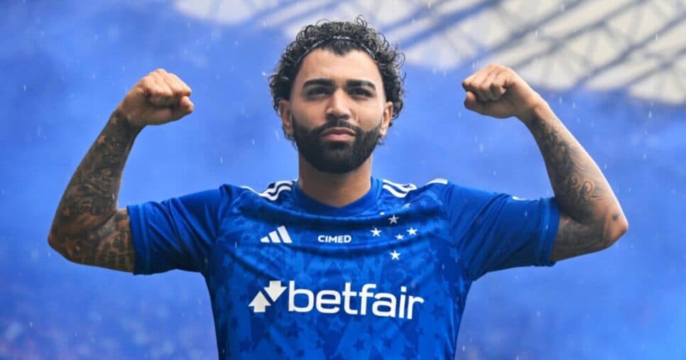 Gabigol arma rescisão no Cruzeiro e Corinthians despeja milhões pra fechar com atacante em 2025