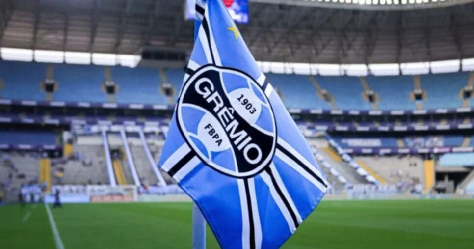 R$ 59 milhões: Grêmio negocia craque de Luís Castro para outro time em 2026