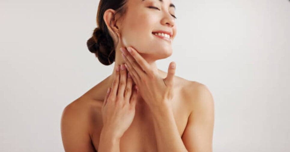 Rostinho de 30 para sempre: Harmonização facial caseira com 2 ingredientes elimina rugas