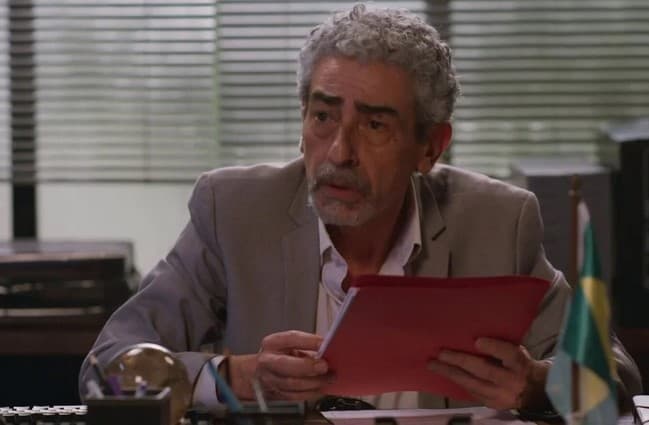 Mauro (Claudio Jaborandy) em Vale Tudo (Foto: Reprodução / Globo)
Mauro (Claudio Jaborandy) em Vale Tudo (Foto: Reprodução / Globo)