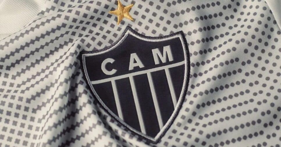 Contrato até 2030: Atlético-MG confirma contratação de zagueiro junto a time gigante da Série A