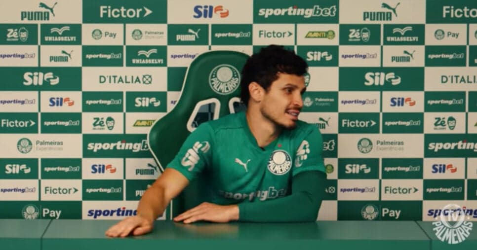 Substituto de Raphael Veiga: Volante de Seleção de R$ 50M é oferecido ao Palmeiras