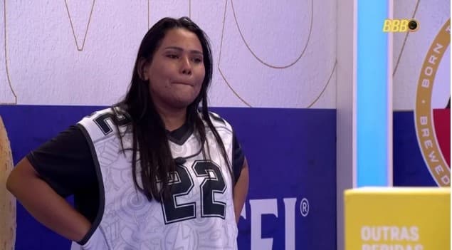 Chaiany é repreendida por Tadeu após se chamar de burra (Foto: Reprodução / Globo)
Chaiany é repreendida por Tadeu após se chamar de burra (Foto: Reprodução / Globo)