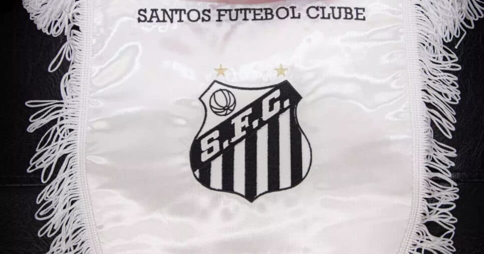 Cuca aprova e Santos libera PIX para garantir lateral de R$ 5M em 2026
