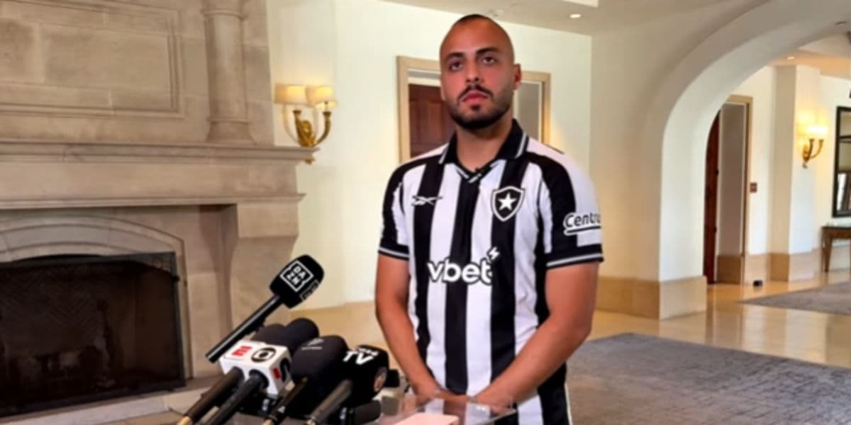 Arthur Cabral está recuperando o futebol no Botafogo (Reprodução: Youtube) Arthur Cabral está recuperando o futebol no Botafogo (Reprodução: Youtube)