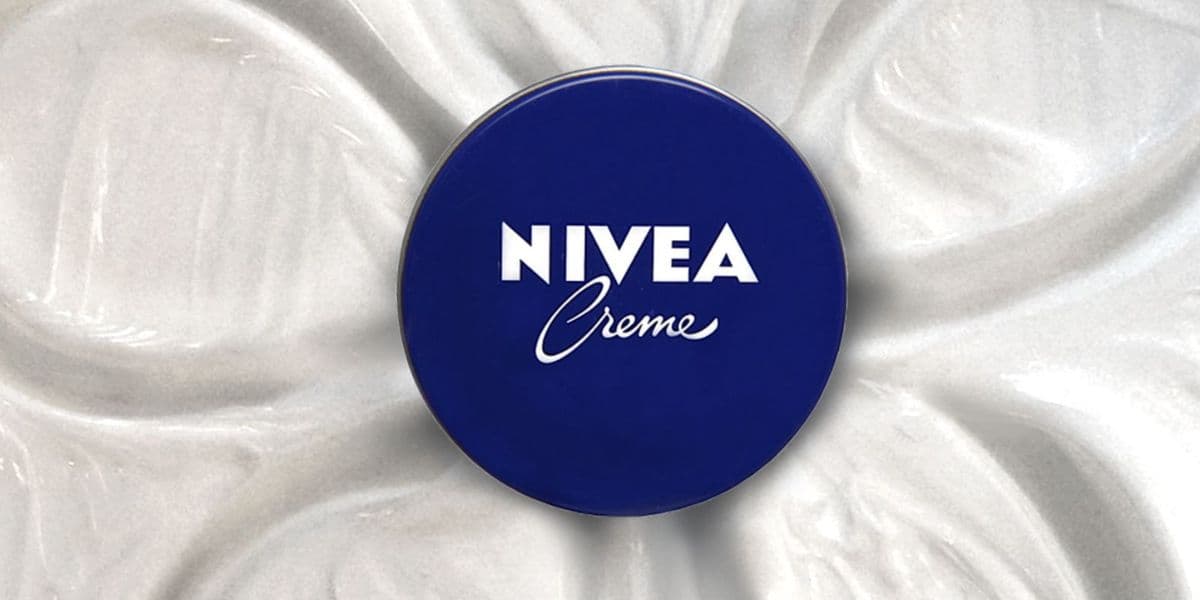 Creme Nívea ajuda na hora de tingir os fios de cabelo (Reprodução: Divulgação) Creme Nívea ajuda na hora de tingir os fios de cabelo (Reprodução: Divulgação)