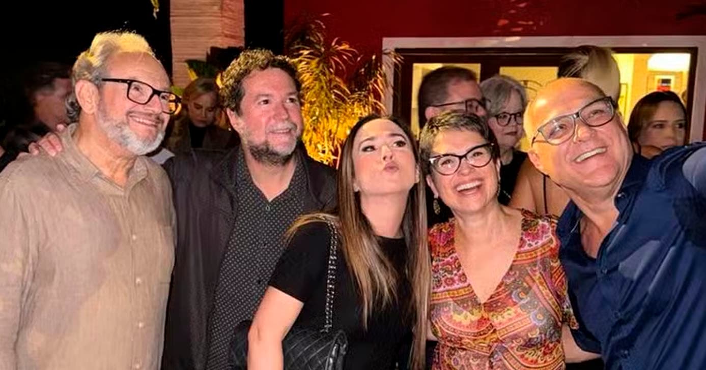 Sandra Annenberg com seu marido (Foto: Reprodução) Sandra Annenberg com seu marido (Foto: Reprodução)