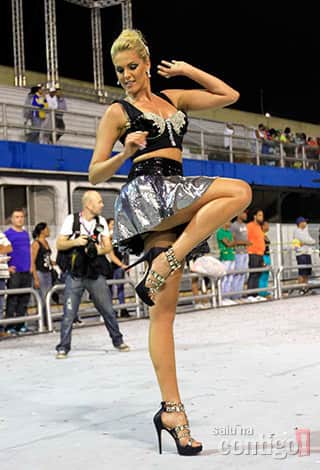 110338357-ana-hickman-pista-3-editorial 110338357-ana-hickman-pista-3-editorial