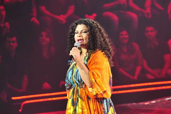 Khrystal cantou “Lamento Sertanejo” na semifinal, ao vivo Khrystal cantou “Lamento Sertanejo” na semifinal, ao vivo