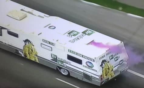 Record divulga "Breaking Bad" nas ruas da cidade com RV parecido com o da série Record divulga "Breaking Bad" nas ruas da cidade com RV parecido com o da série