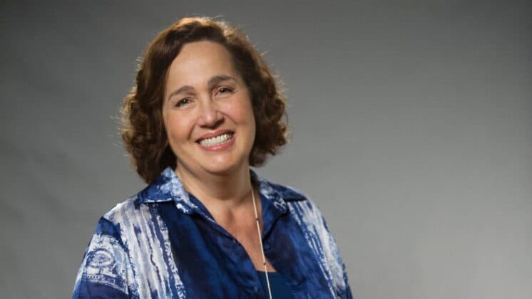 Claudia Jimenez fala sobre sexualidade, faz revelações e dispara: "Nunca escondi nada"