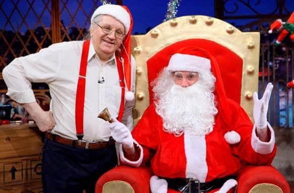 Danilo Gentili fantasiado de Papai Noel (Crédito: Lourival Ribeiro/SBT) Danilo Gentili fantasiado de Papai Noel (Crédito: Lourival Ribeiro/SBT)