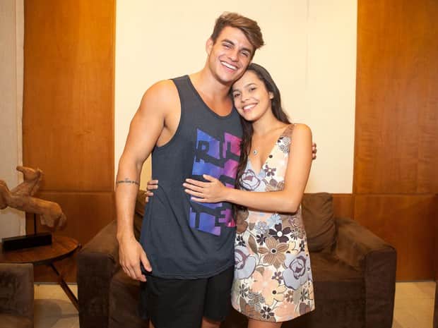 "BBB17": Aqui fora, Antônio e Mayla (Foto: Anderson Barros/ EGO) "BBB17": Aqui fora, Antônio e Mayla (Foto: Anderson Barros/ EGO)
