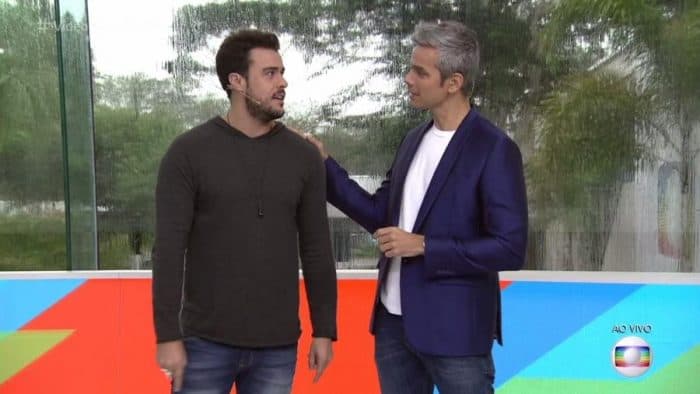 Apresentador se confunde e é chamado à atenção ao vivo na Globo