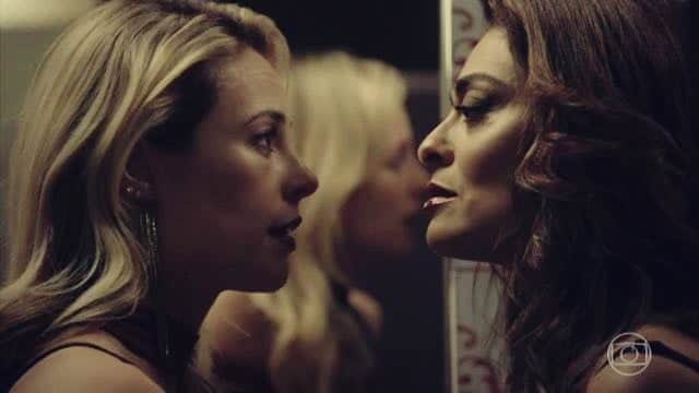 Jeiza (Paolla Oliveira) e Bibi Perigosa (Juliana Paes) em "A Força do Querer" Jeiza (Paolla Oliveira) e Bibi Perigosa (Juliana Paes) em "A Força do Querer"