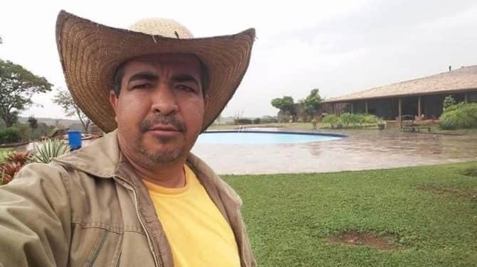 Caseiro Clebis fez revelação sobre antigo cenário de A Fazenda (Foto: Reprodução) Caseiro Clebis fez revelação sobre antigo cenário de A Fazenda (Foto: Reprodução)