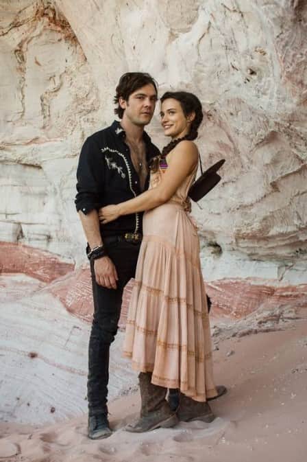 Gael (Sergio Guizé) e Clara (Bianca Bin) em "O Outro Lado do Paraíso". (Foto: Raquel Cunha/Rede Globo/Divulgação) Gael (Sergio Guizé) e Clara (Bianca Bin) em "O Outro Lado do Paraíso". (Foto: Raquel Cunha/Rede Globo/Divulgação)