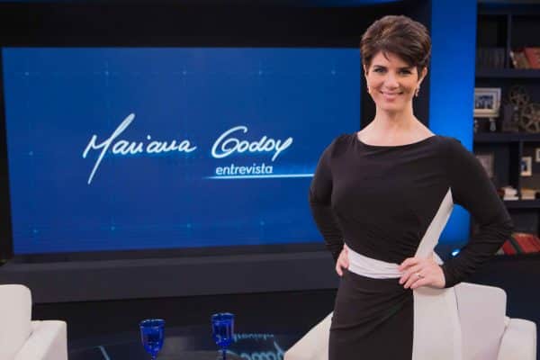 Mariana Godoy da RedeTV! grava talk show com atriz global Mariana Godoy da RedeTV! grava talk show com atriz global