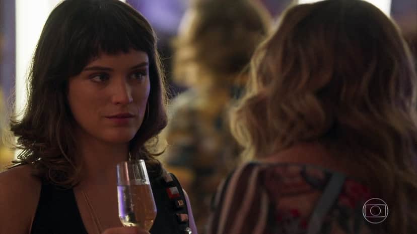 Clara (Bianca Bin) em cena de O Outro Lado do Paraíso (Foto: Reprodução/Globo) Clara (Bianca Bin) em cena de O Outro Lado do Paraíso (Foto: Reprodução/Globo)
