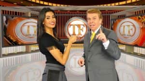 Flávia Noronha e Nelson Rubens no comando do TV Fama (Foto: Divulgação/RedeTV!) Flávia Noronha e Nelson Rubens no comando do TV Fama (Foto: Divulgação/RedeTV!)