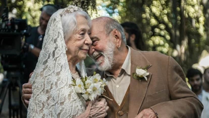 Josafá e Mercedes em esperada cena de casamento (Foto: Globo/Raquel Cunha) Josafá e Mercedes em esperada cena de casamento (Foto: Globo/Raquel Cunha)