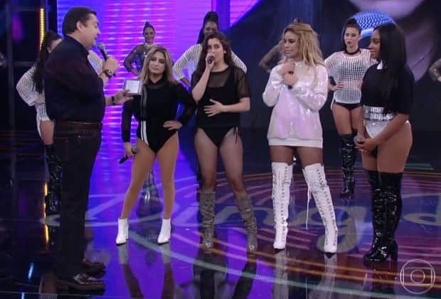 Fausto Silva e as meninas do Fifth Harmony (Foto: Reprodução) Fausto Silva e as meninas do Fifth Harmony (Foto: Reprodução)